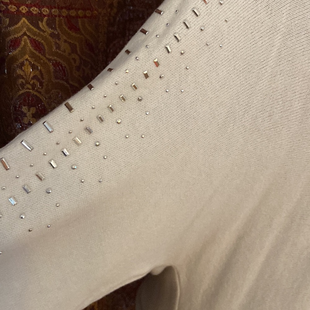 New York & Company - Rhinestone-Embellished Elbow Length Sweater (NWOT) - Picture 3 of 8
